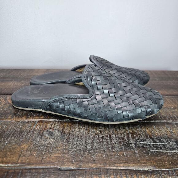 Olukai Mi'i Womens Size 6.5 Woven Leather Mules Sandals Flats Beach Black - Picture 1 of 11
